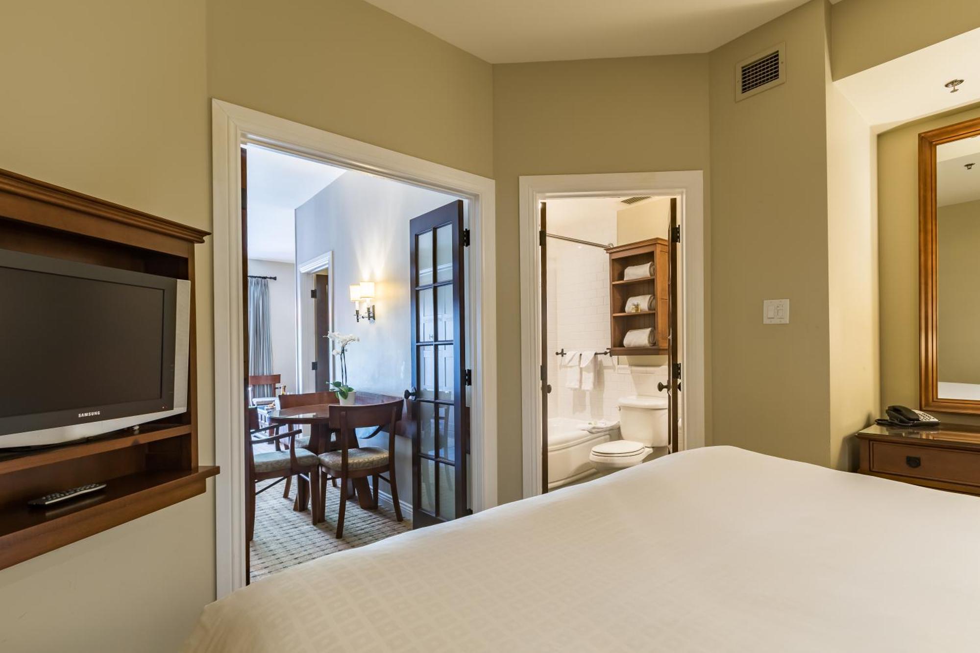 One-Bedroom Suite