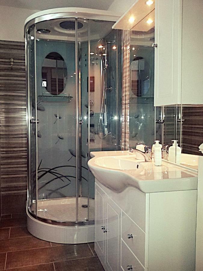 Suite Spa Bath