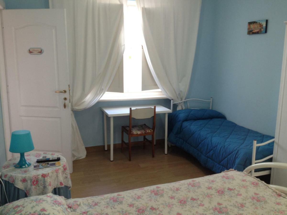 Deluxe Triple Room Sea View