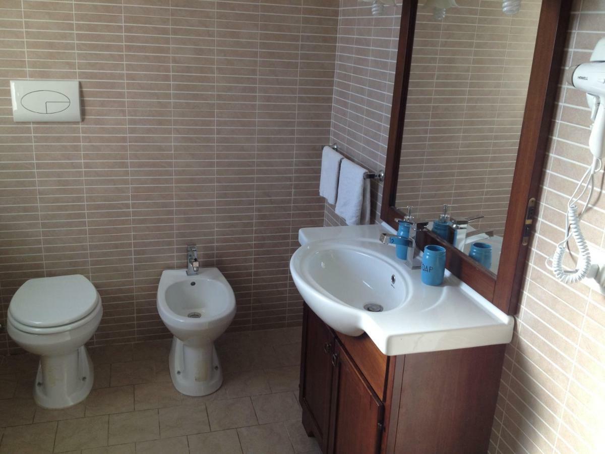 Deluxe Triple Room Sea View
