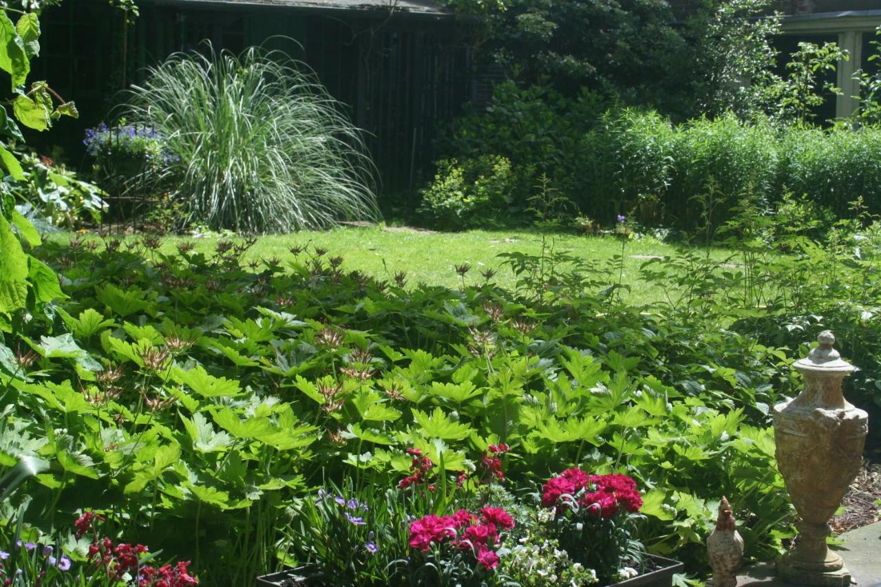 Classic Room Garden View Ground Floor