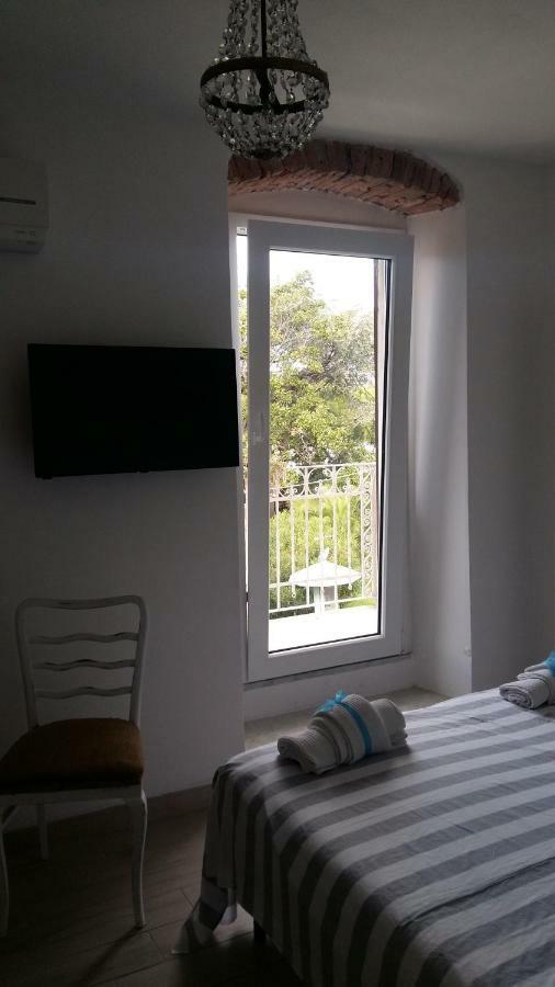 Triple Room Sea View