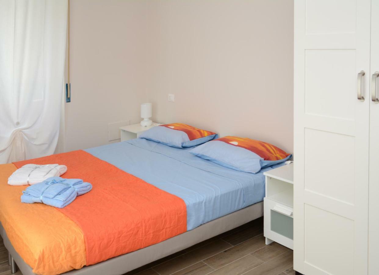 Double or Twin Room Private Bathroom