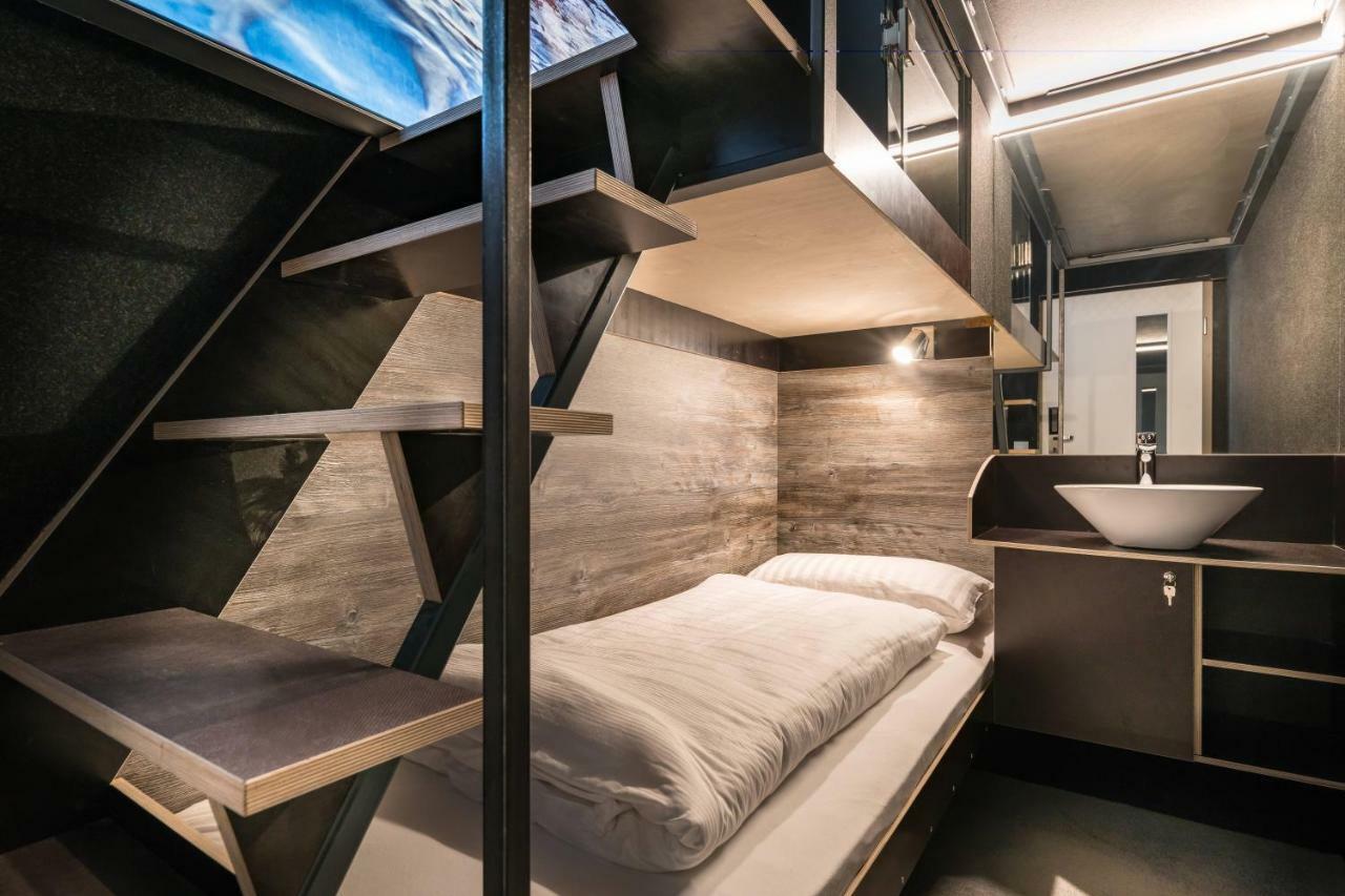 Twin Room Shared Toilet