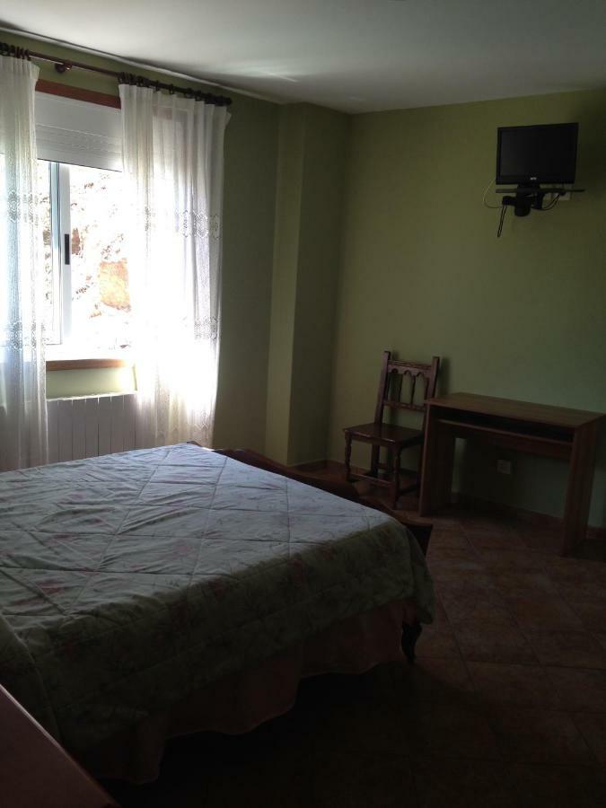 Double Room Private Bathroom