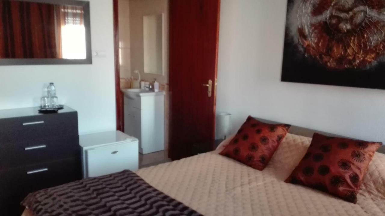 Double Room Private Bathroom