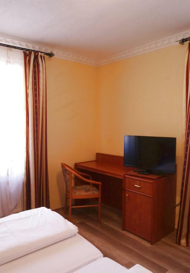 Single Room Bathroom