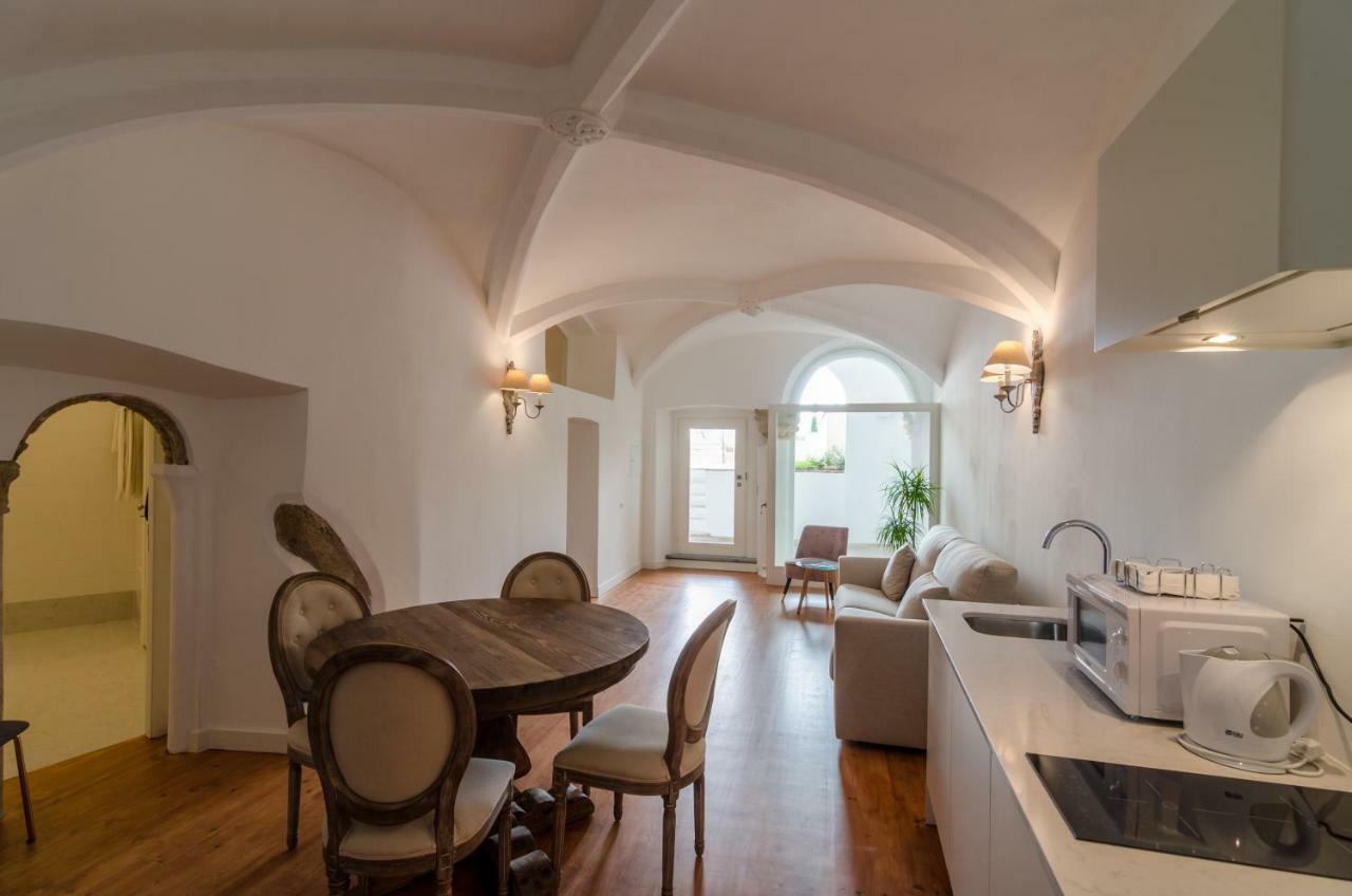 One-Bedroom Apartment Superior,863613392:JPEG