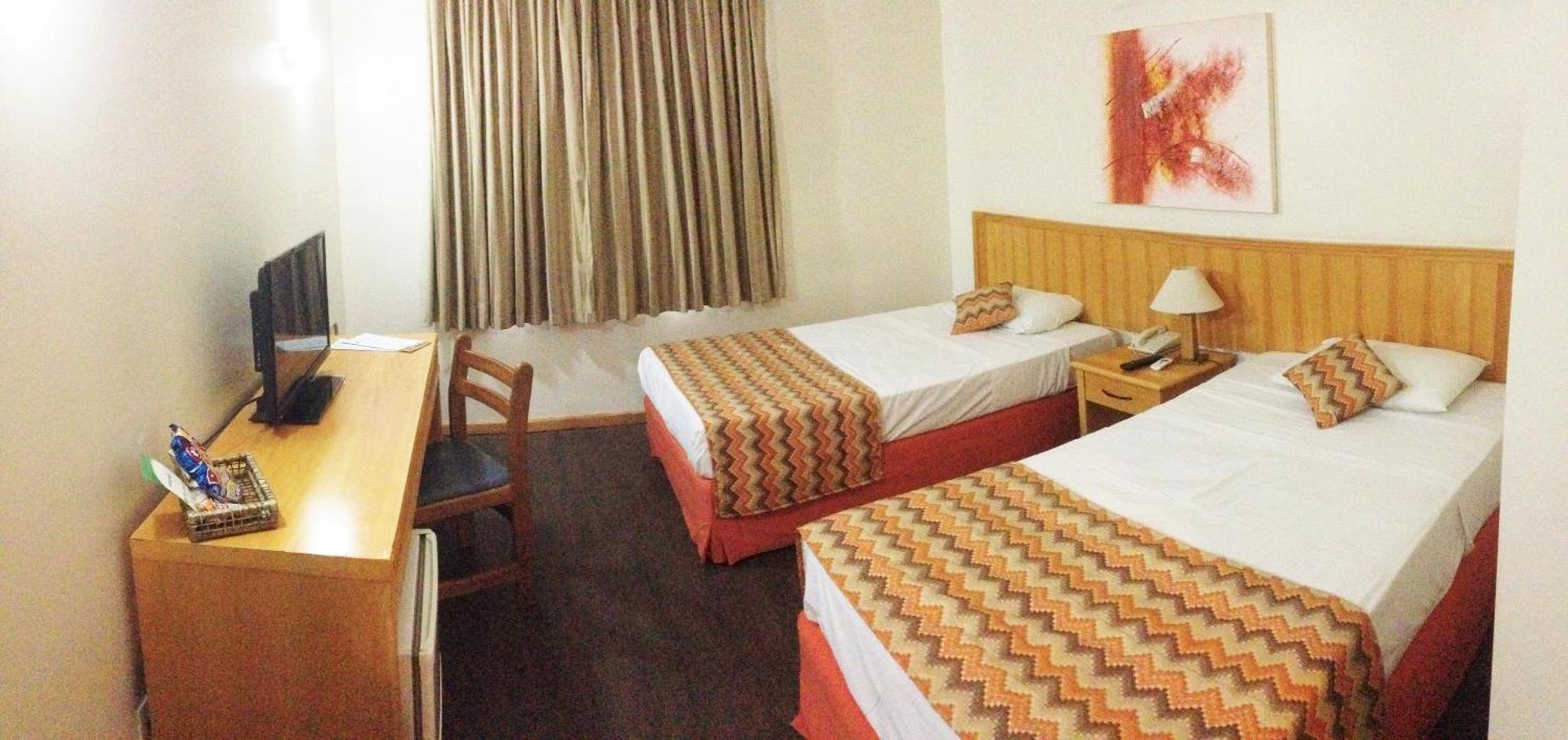 Quarto Standard com 2 Camas de Solteiro