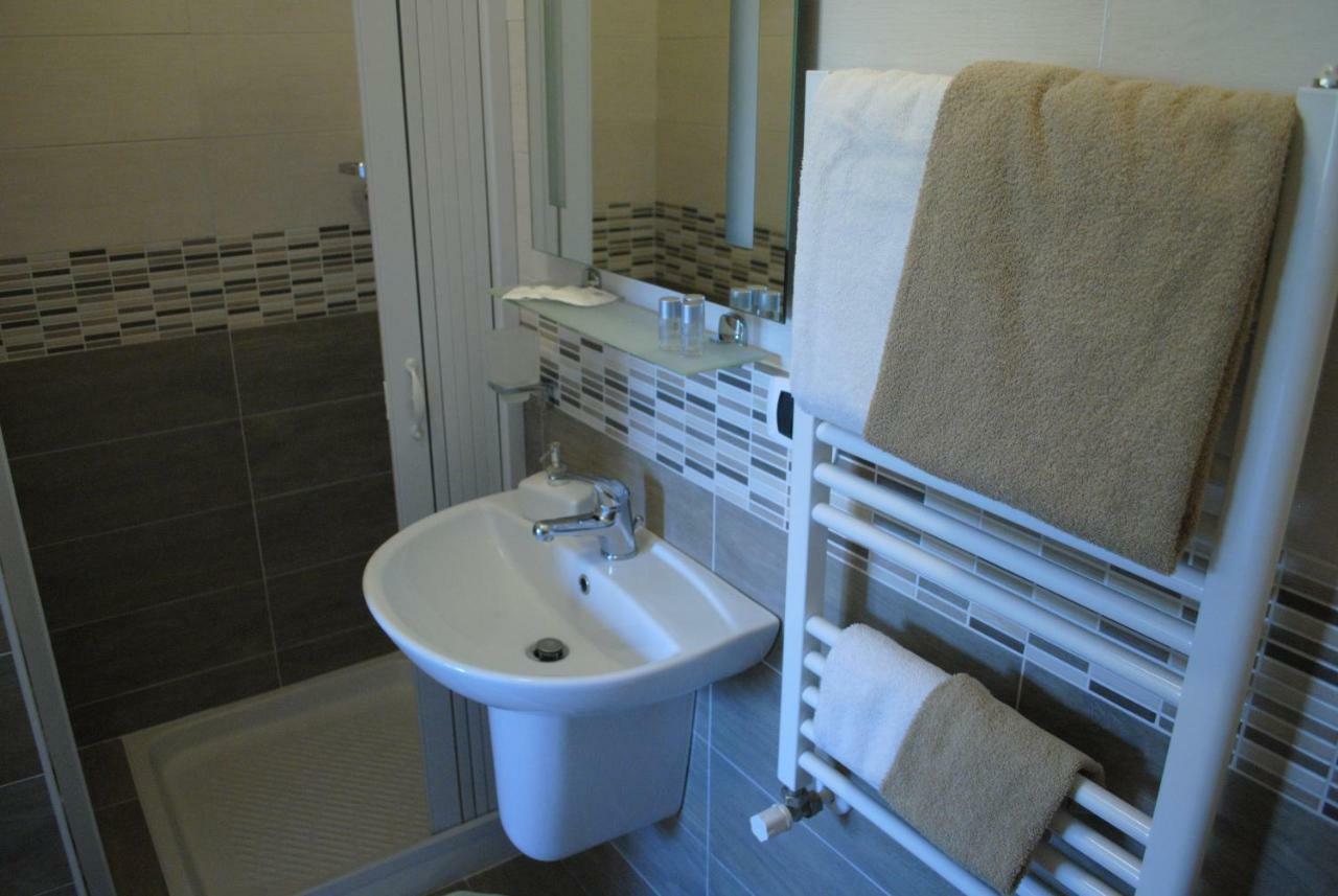 Deluxe Double or Twin Room Garden View
