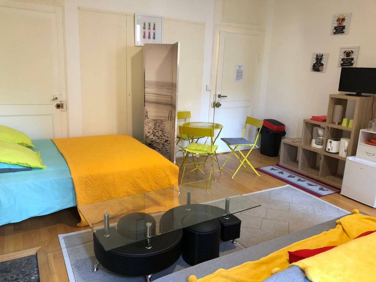 Chambre Double Standard avec Salle de Bains Commune