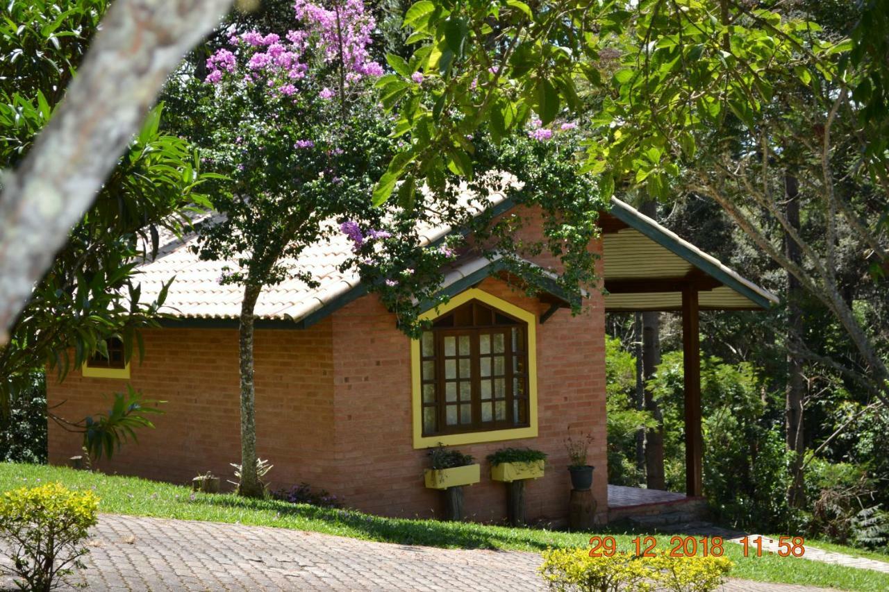 Standard Chalet