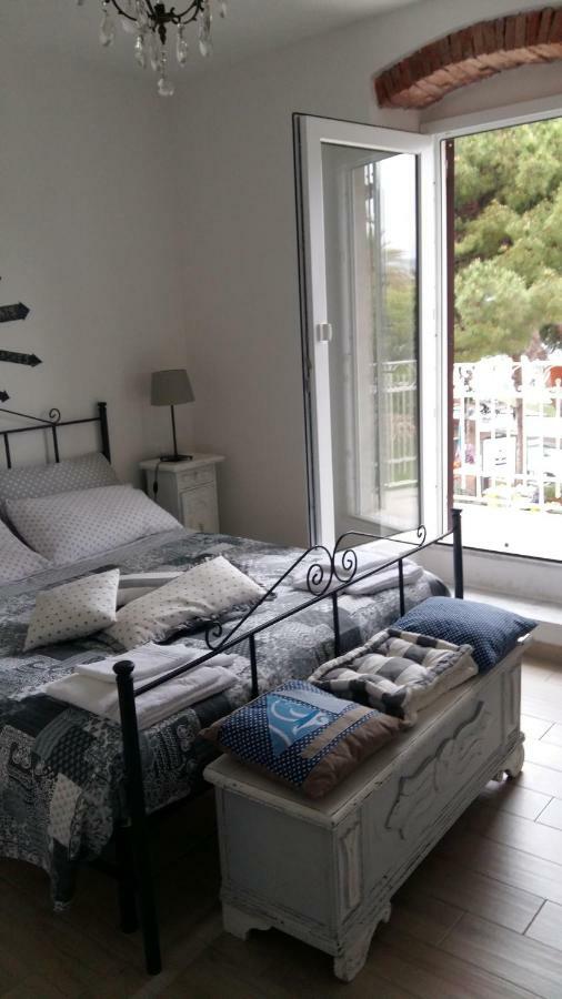 Deluxe Quadruple Room Sea View
