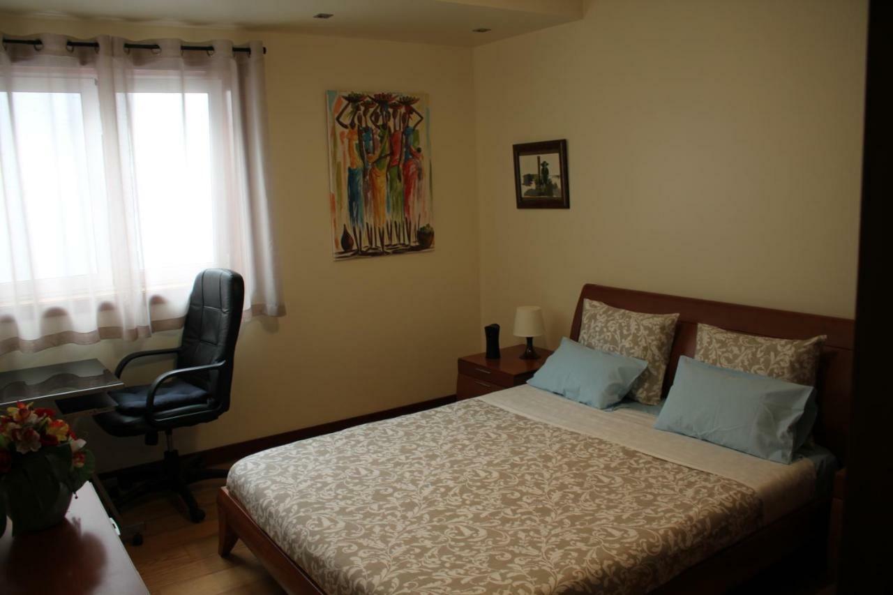 Quarto Duplo com Banheira de Hidromassagem