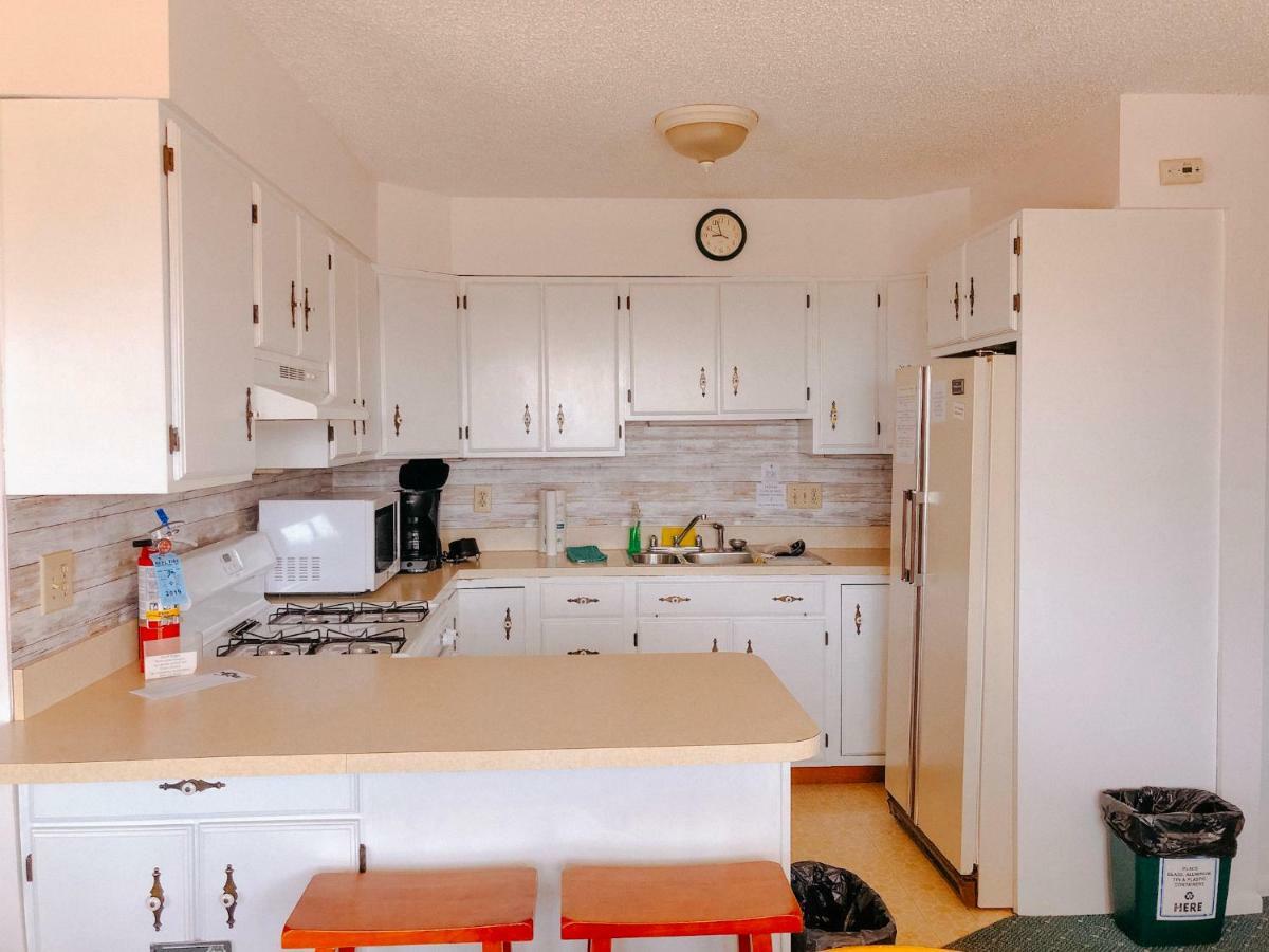 One-Bedroom Apartment,1252517554:JPEG