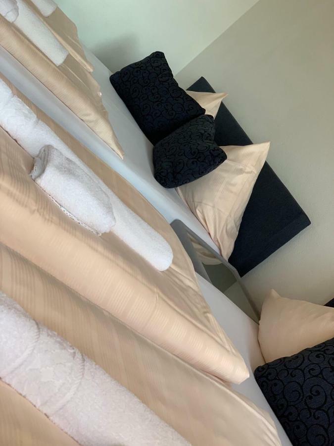 Basic Dreibettzimmer