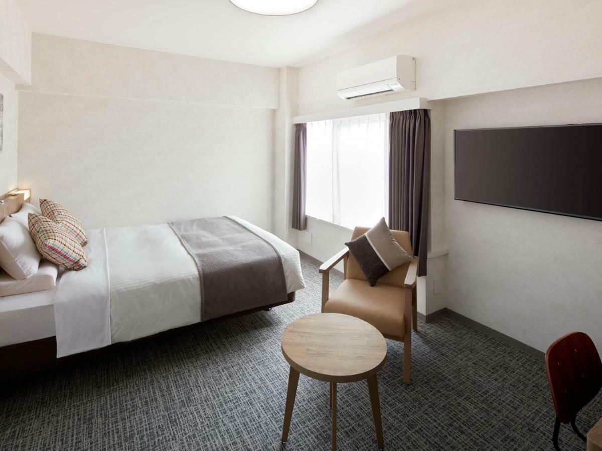 Standard Queen Room Kitchen Non-Smoking House Keeping is Optional Additional Cost