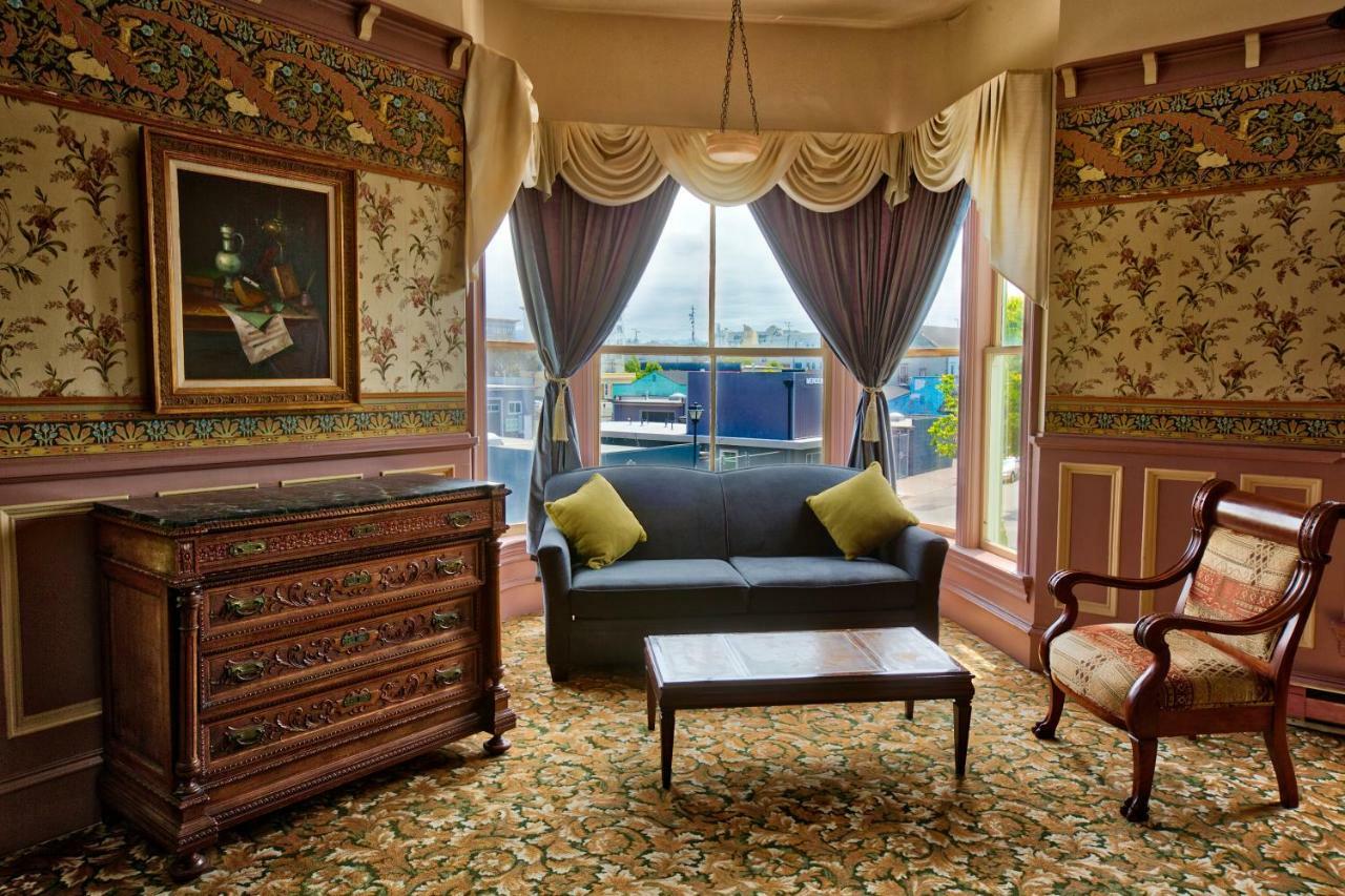 King Suite