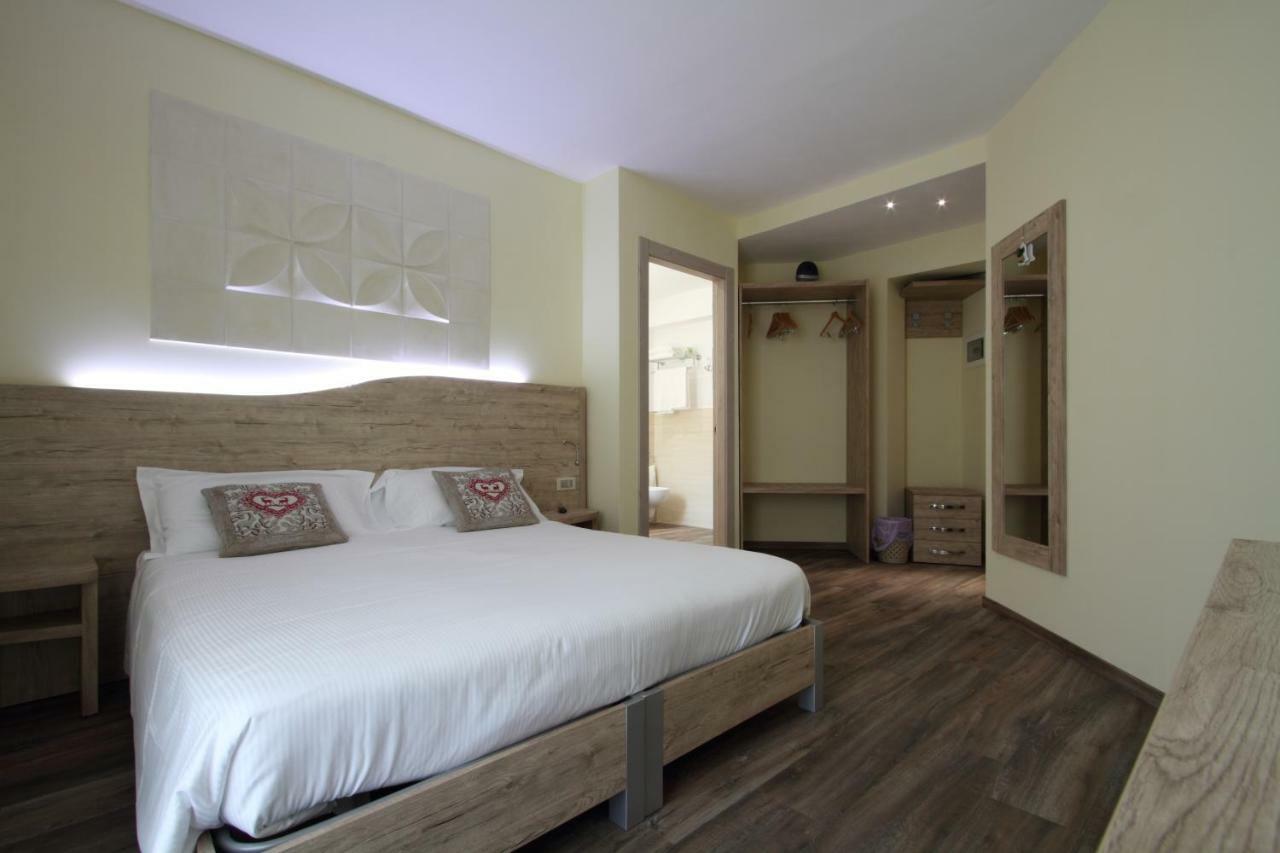 Deluxe Double Room Balcony