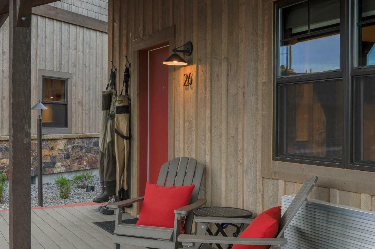 Private King Cabin