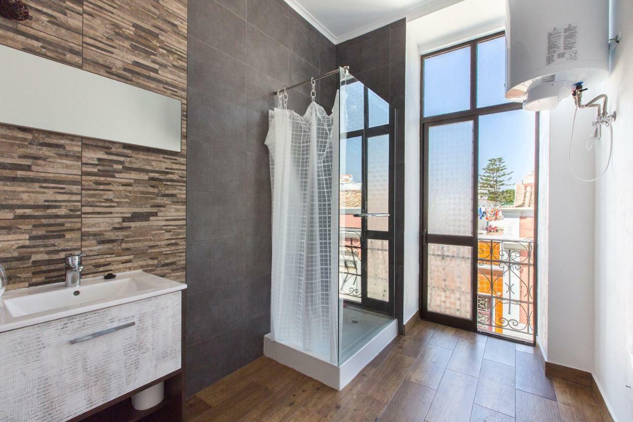 Double Room Private External Bathroom
