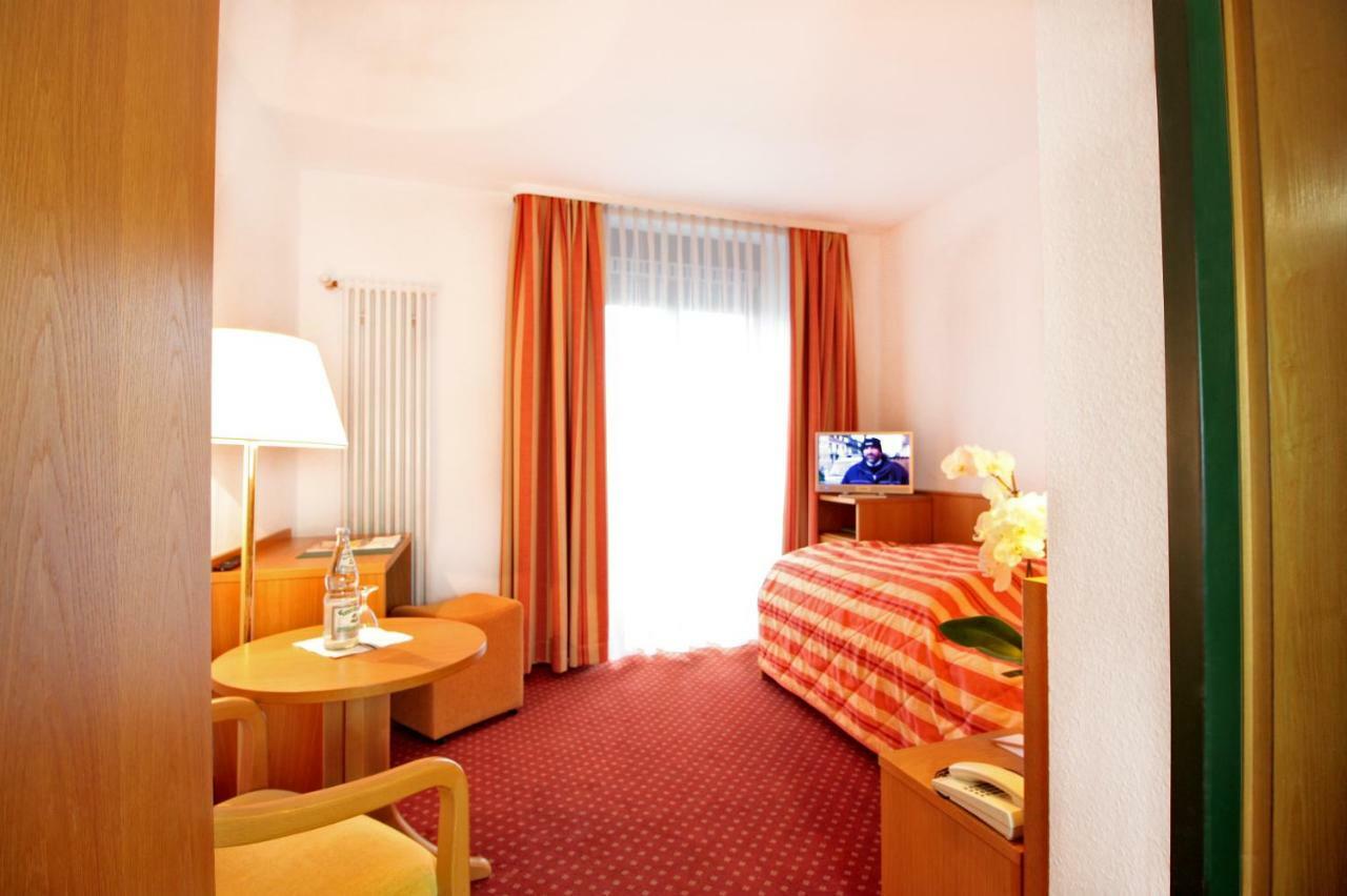 Standard Single Room,1118475906:JPEG
