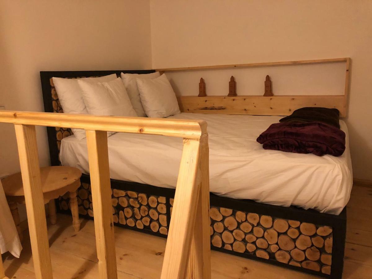 Quarto Duplo