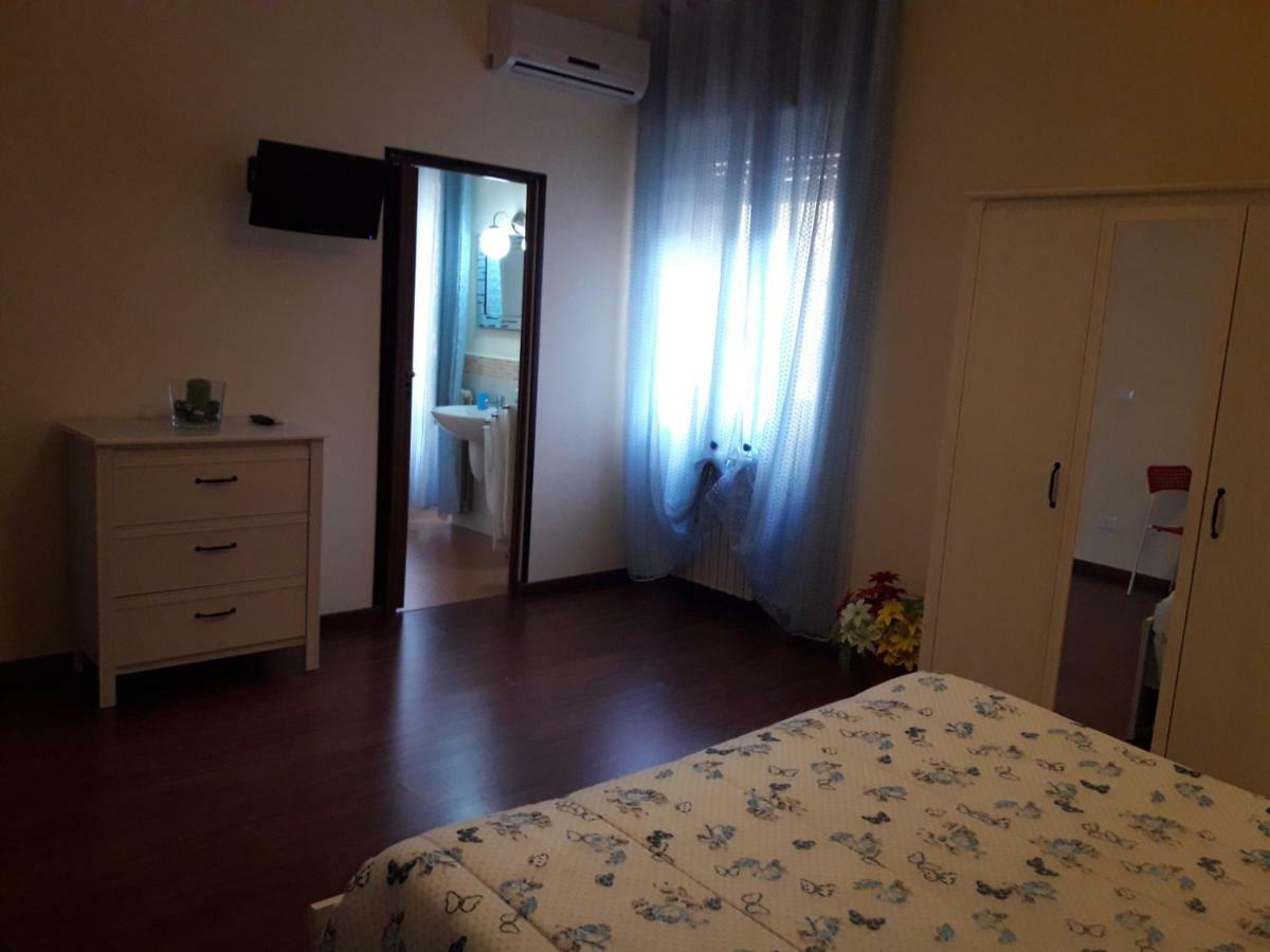 Double Room Private Bathroom