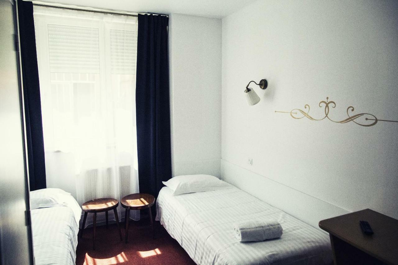 Twin Room jacuzzi access