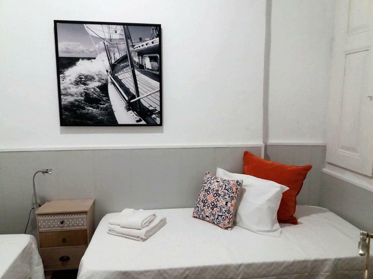 Economy Twin Room