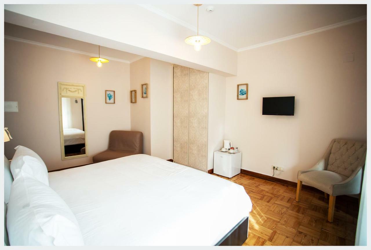 Deluxe Double or Twin Room Garden View
