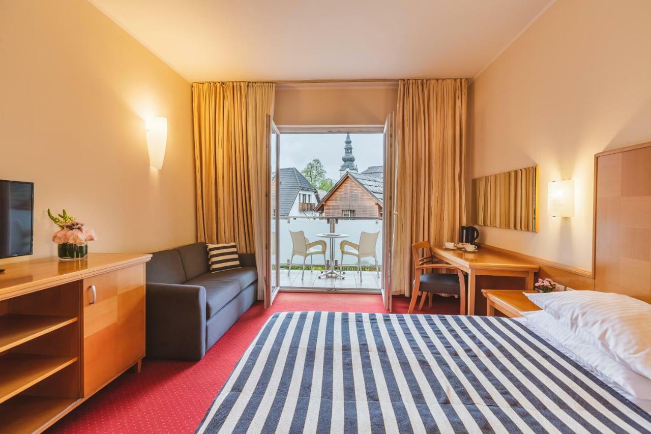 Standard Room One King Bed or Two Twin Beds