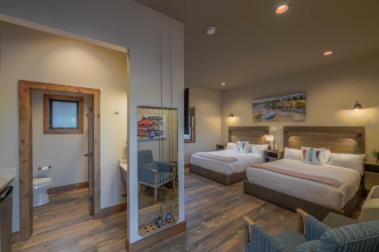 Private Double Queen Cabin
