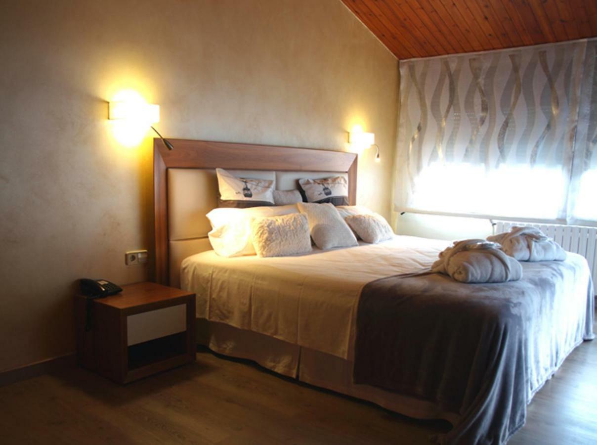 King Suite Spa Bath