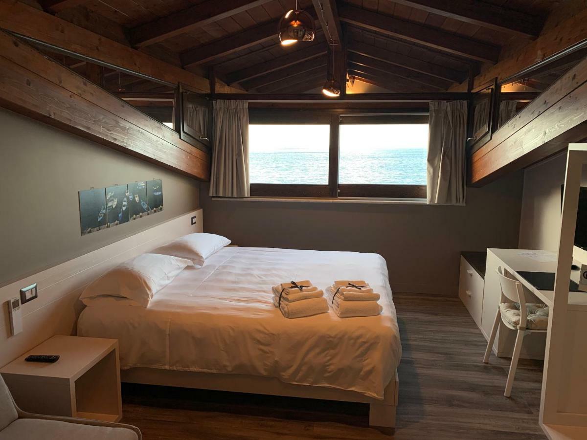 Deluxe Double Room Sea View