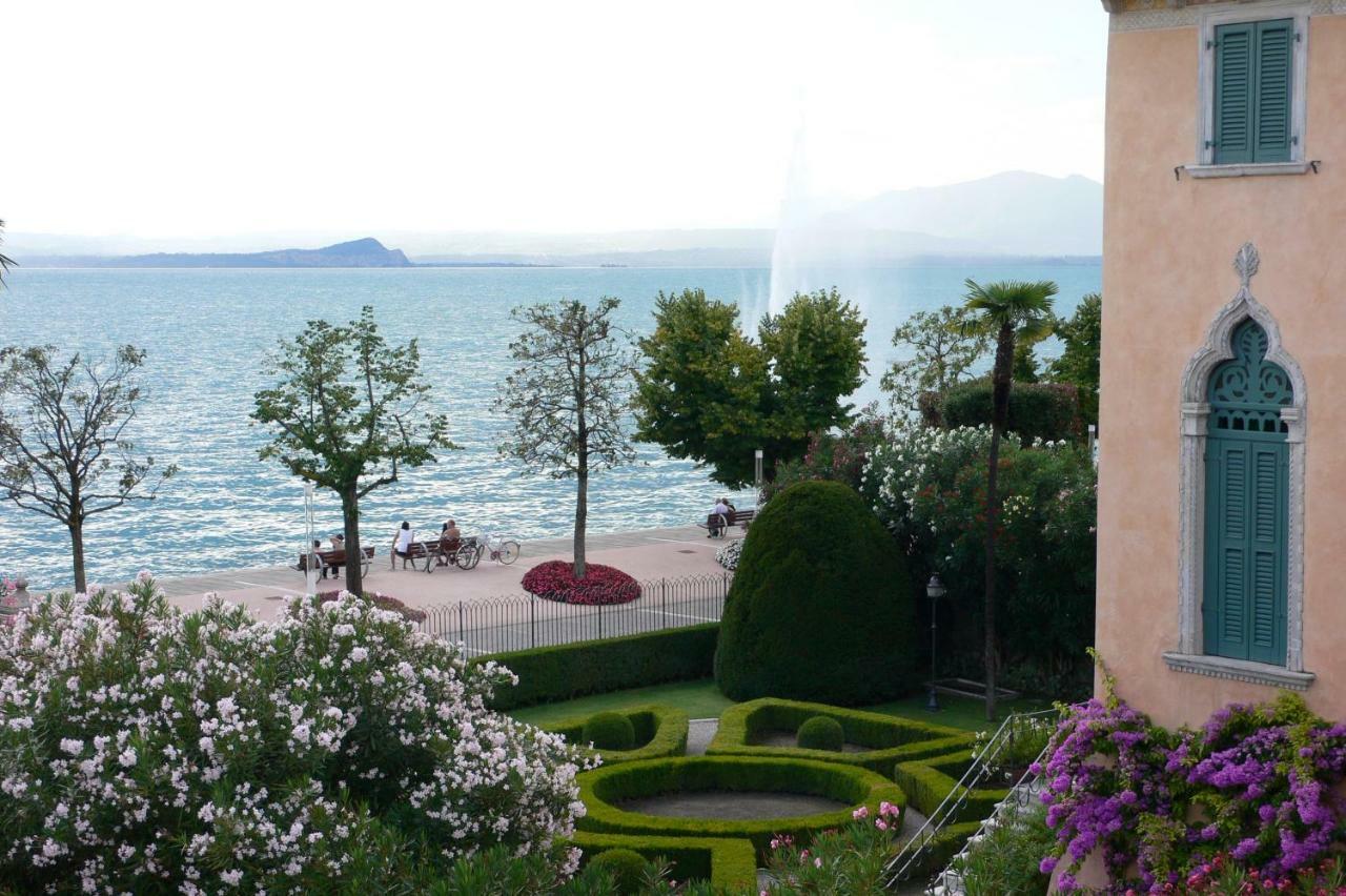 Double Room Lake View