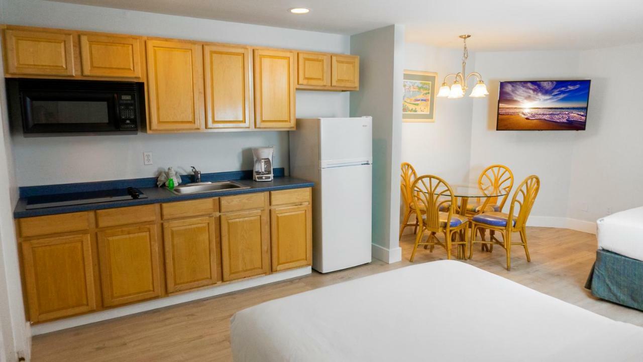 Deluxe Studio Suite