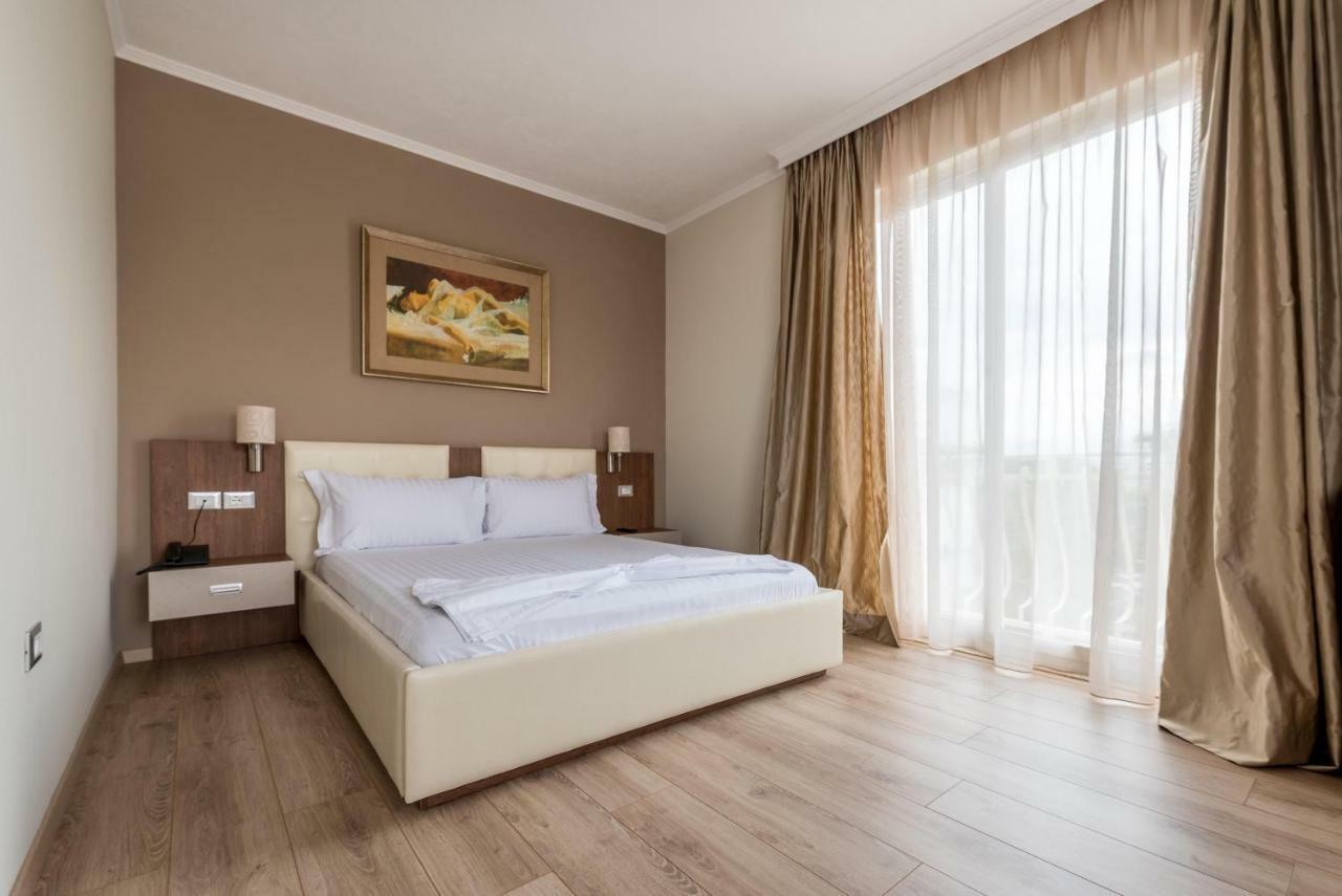 Double or Twin Room Extra Bed