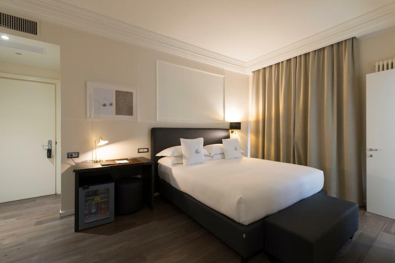 Superior Double or Twin Room City View