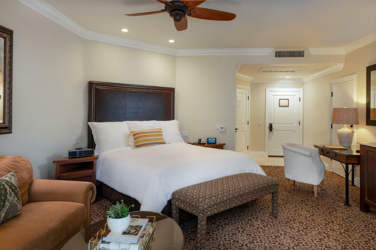 King Suite Spa Bath