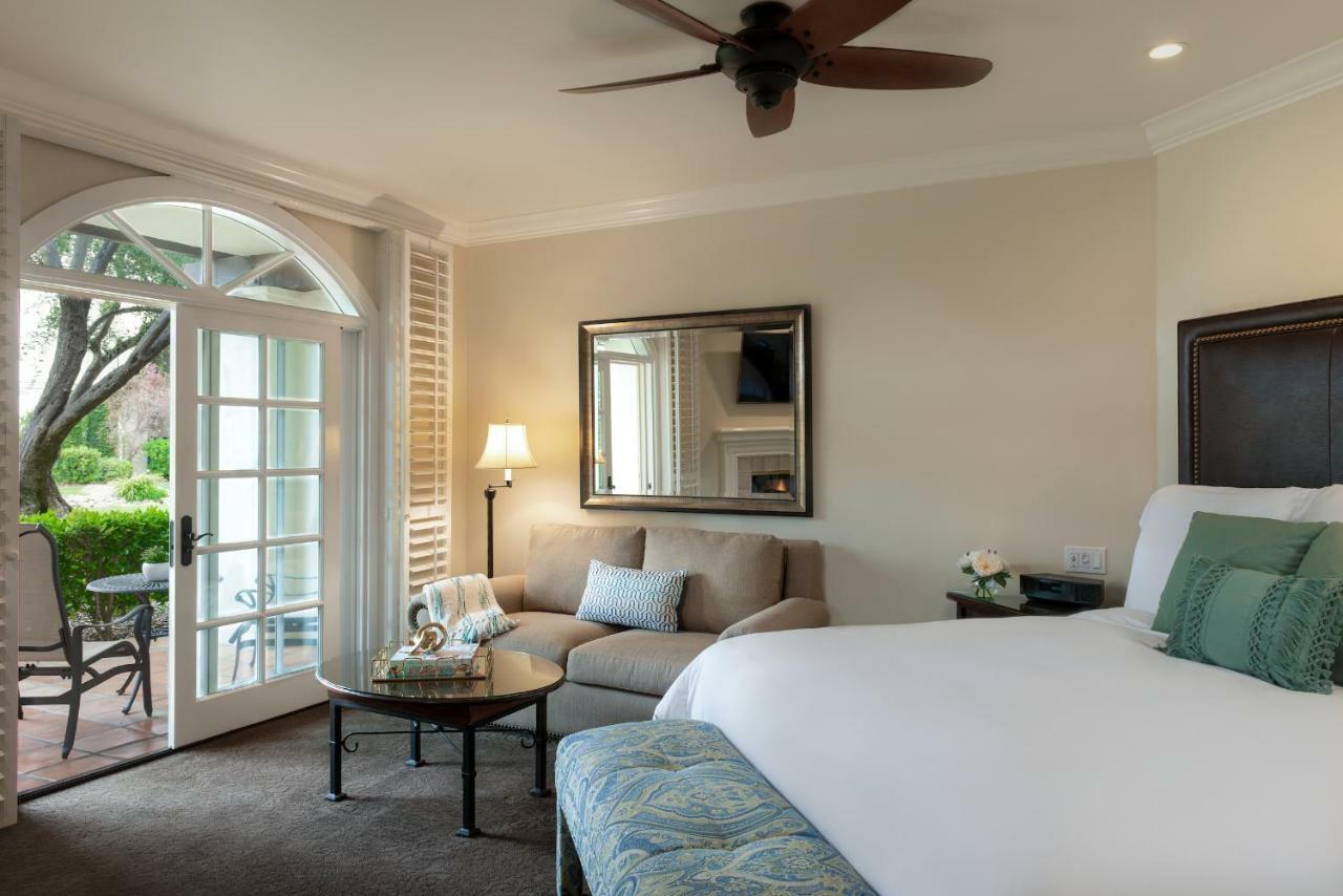 King Suite Spa Bath