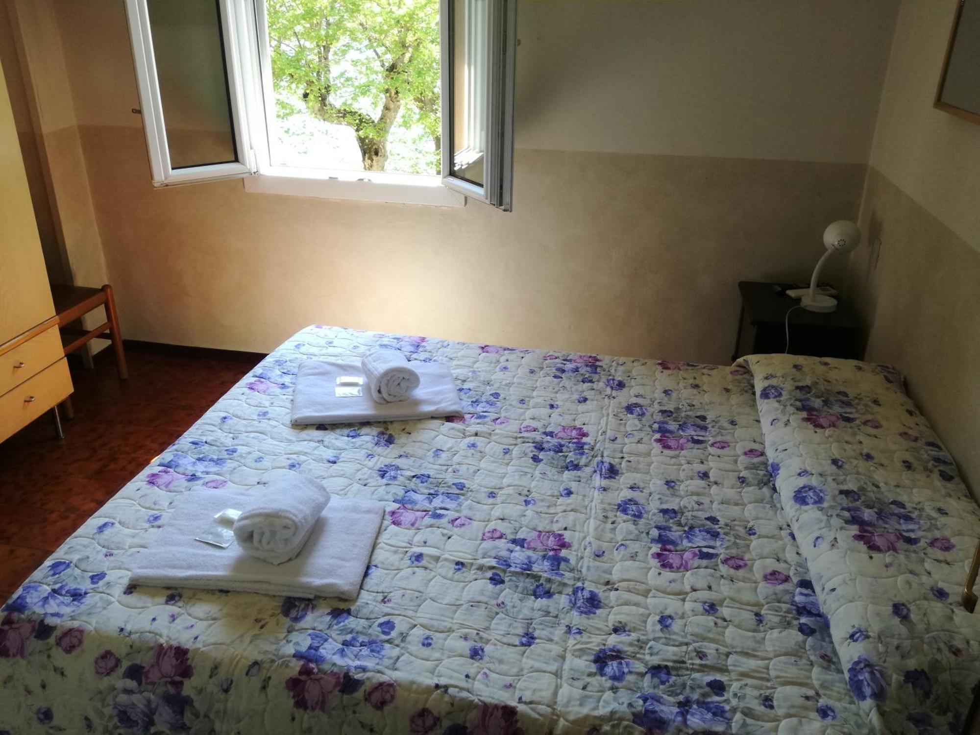 Double Room Lake View
