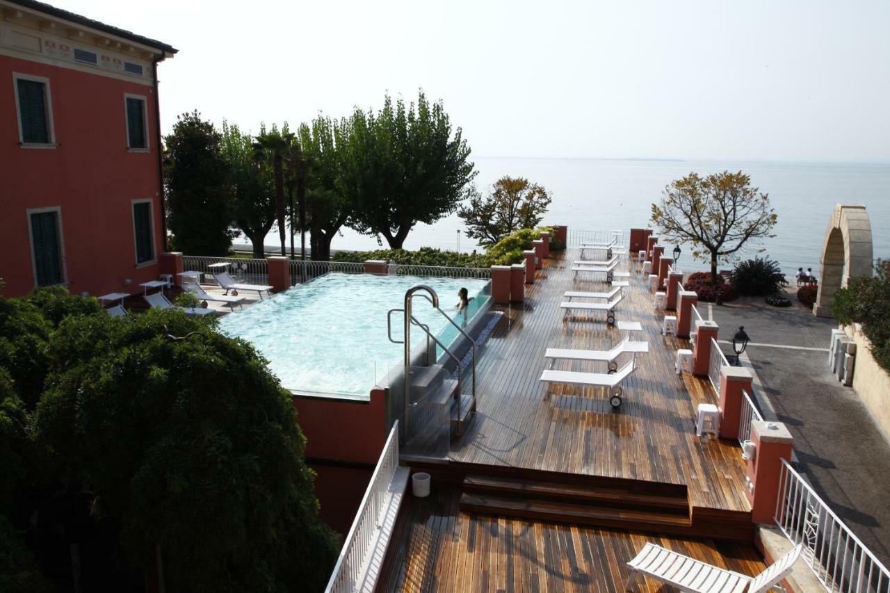 Double Room Lake View