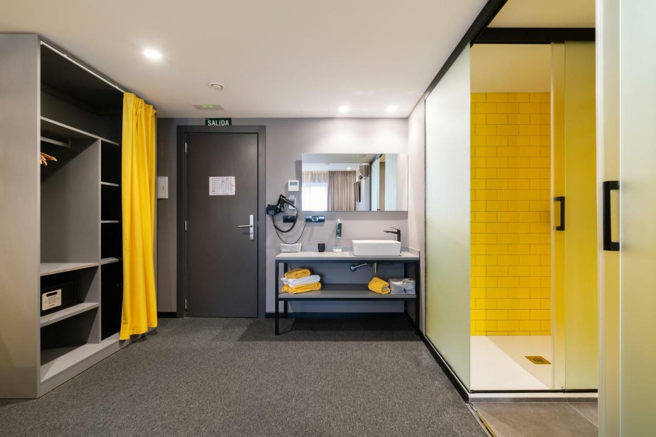 Deluxe Double Room Extra Bed
