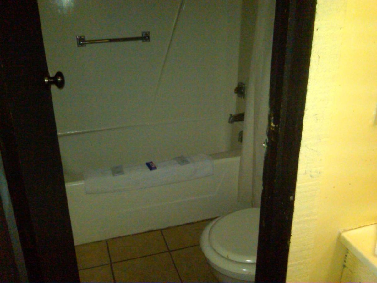 Double Room Two Double Beds Non-Smoking