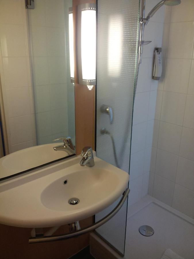 Standard Twin Room,1498882273:JPEG