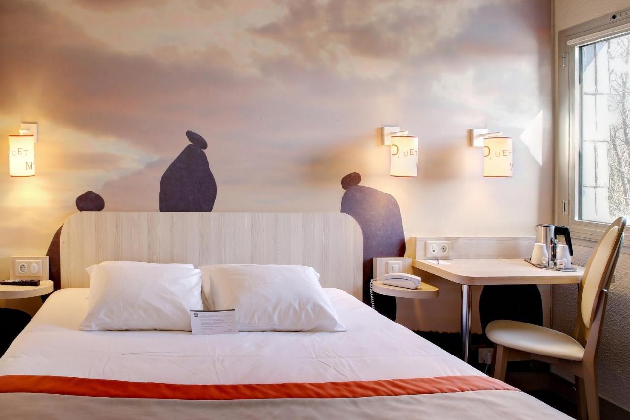 Comfort Queen Room