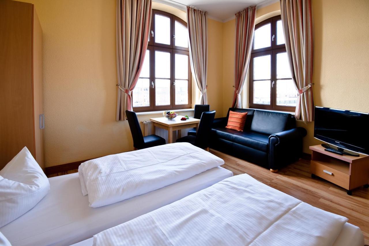 Apartment - Annex,736298053:JPEG