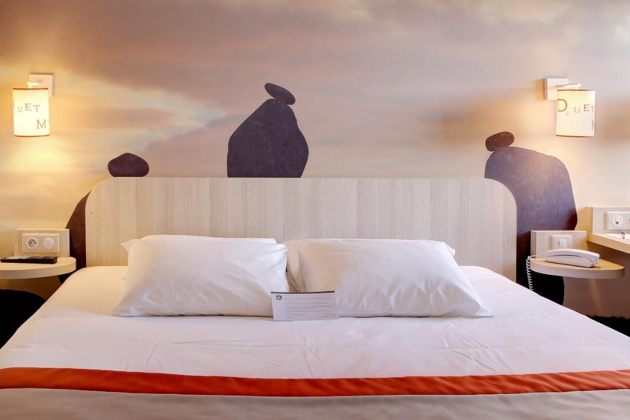 Comfort Queen Room