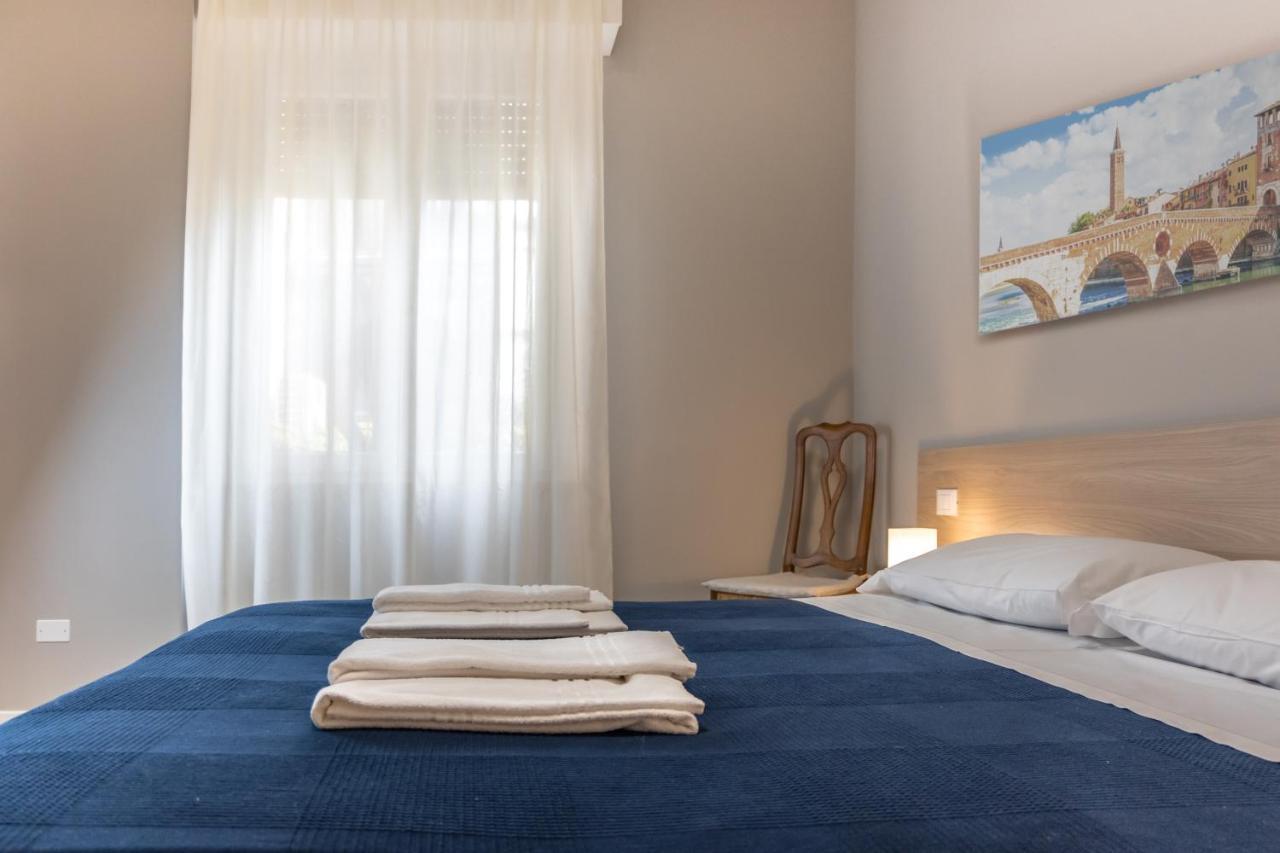 One-Bedroom Apartment Terrace